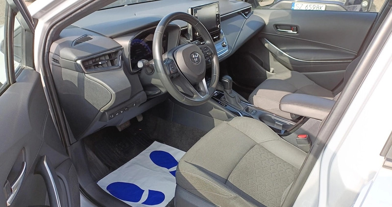 Toyota Corolla cena 94900 przebieg: 128350, rok produkcji 2019 z Szczecinek małe 154